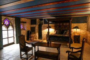 B&B / Chambres d'hotes Commanderie des Champs Forts : photos des chambres