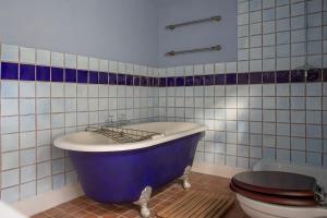 Penkenna House - magical home and location Saturday to Saturday bookings only 7 night min July to October