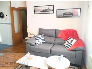 KUKIN centro de luanco con garaje