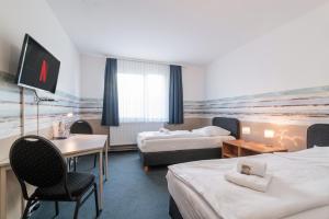 Standard Twin Room room in Hotel-Café-Galerie