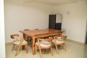 A Minimalist Haven 10 mins from UN avenue