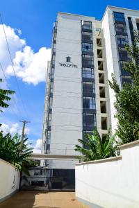 A Minimalist Haven 10 mins from UN avenue