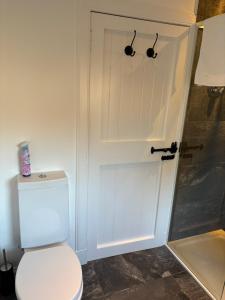 The Loch Lomond But n Ben