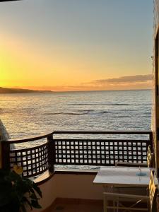 Sea&Sunset great balcony view