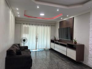 Casa ampla para Cop 30 em condomínio - 7,4 km do Parque da Cidade