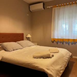 Bllok Area Apartment