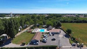 Camping 4 étoiles - Piscine - ccbahea