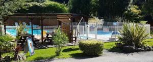 Campings Camping 3 etoiles - Piscine - ccbaddh : photos des chambres