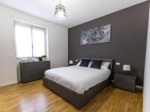 Iside - Private garage - 15 minutes to Como