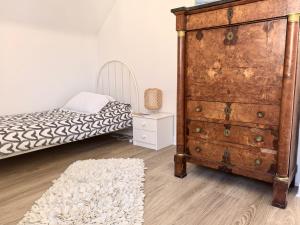 La Triolette, maison chaleureuse, indépendante et refaite à neuf dans le Vieux Coutainville, tourisme ou télétravail