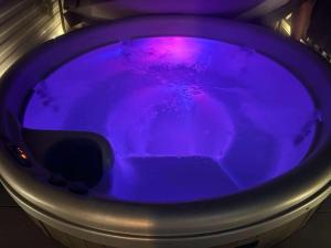 2 The meadows 3 bedroom hot tub caravan at tattershall lakes