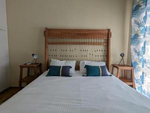 TEAK Apartment, 1BD 4th floor with balcony near Acropolis