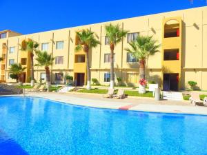 Sea Breeze Retreat 301