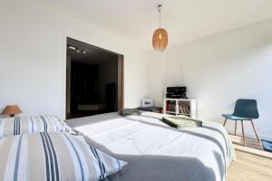 Maisons de vacances Magnifique maison d’architecte - Plages a pied : photos des chambres