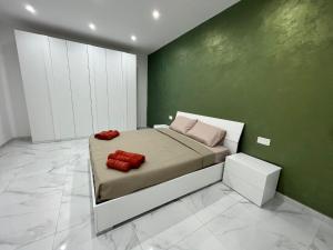 4 bedroom seafront apartment