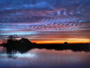 Casa Caro, holiday home in Friesland next to water