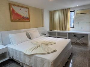 Chic hotel suite in fabulous Meireles Fortaleza with WiFi, fitness room
