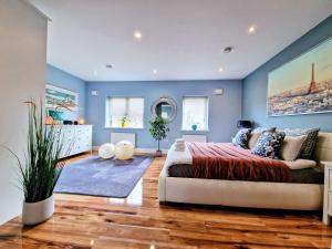 Master bedroom with ensuite