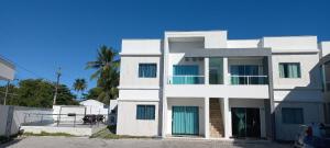 APTO 02 SUITES SOL de TAPERAPUAN 50 M PRAIA E BARRACA GAUCHO