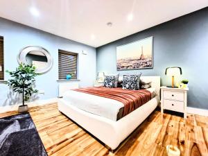 Master bedroom with ensuite