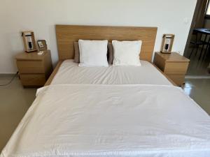 Previllage Red Apartments 7-8