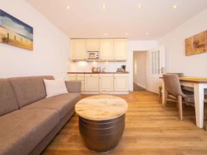 Hoppe 11 Plus Modern retreat