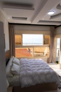 شقة فندقية باجمل اطلاطه على البحر والنيل معا