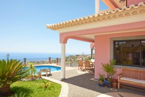 Vila Rosa by Your Madeira Rentals