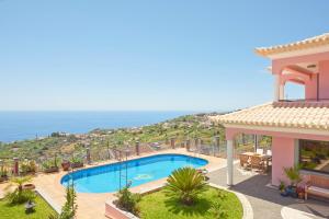 Vila Rosa by Your Madeira Rentals