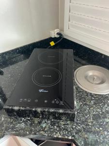 Apartamento na Praia da Enseada, 100 mt praia