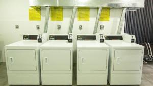 Equipetrol monoambiente