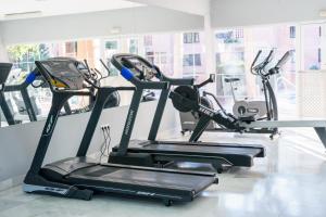 Hacienda del Sol - Beachside Apartment by Finest Rentals