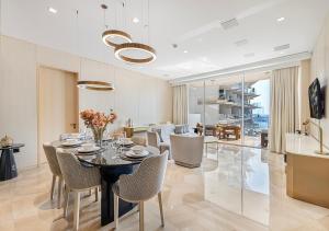 Daniels Sea View 2BR at Five Palm Jumeirah