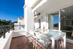 VIVI Homes - El Lago