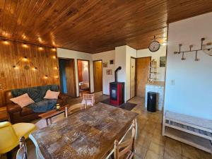 Chalets Le chalet des Ecureuils - Vue imprenable sur la Dent du Chat : Chalet 2 Chambres