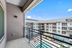 Modern 1BR near TPC Golf