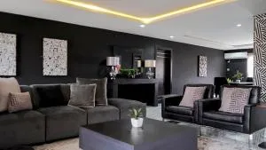 Spacious Black Themed Apartment Victoria Island - Igboshere