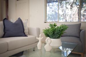 Sunshine Terrace, Bondi Beach Isyd