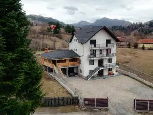 Casa Ioana și Florin - Podu Dîmboviţei