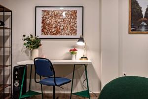 Spacious 6BR Home with Gym and Terrace in Roma Sur