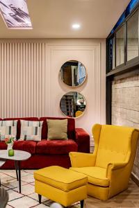 Spacious 6BR Home with Gym and Terrace in Roma Sur