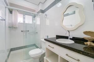 Apto de 2 dormitórios na Praia de Palmas - 0456