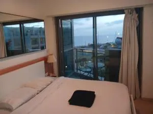 Okeanos bamarina suite - 荷兹利亚B