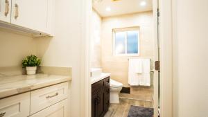 Grand Lux 4BR Prime Location & Serene Yard