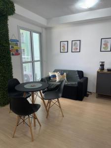 Studio versátil e funcional a 10 min da Z Sul 724