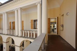 Amazing Serenity Flat for 7, AC, historic center