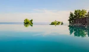 Grand Bleu Villa - Achlia