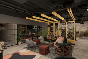 Moxy Belfast City