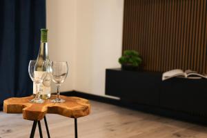 River House - Apartament z ogródkiem