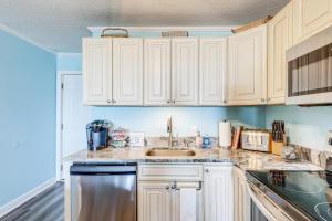 Scenic Oceanfront Condo in Myrtle Beach!
